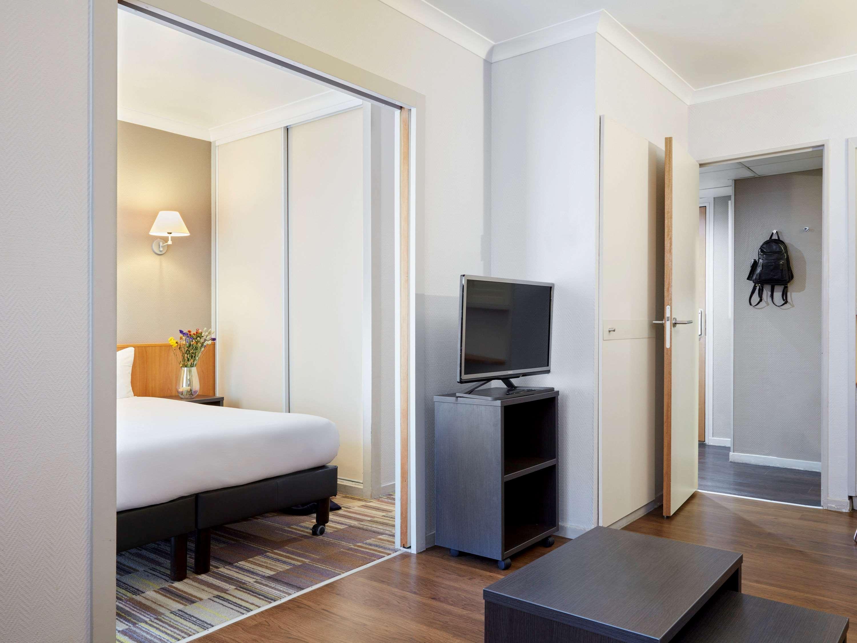 Adagio La Défense Le Parc 4* Courbevoie